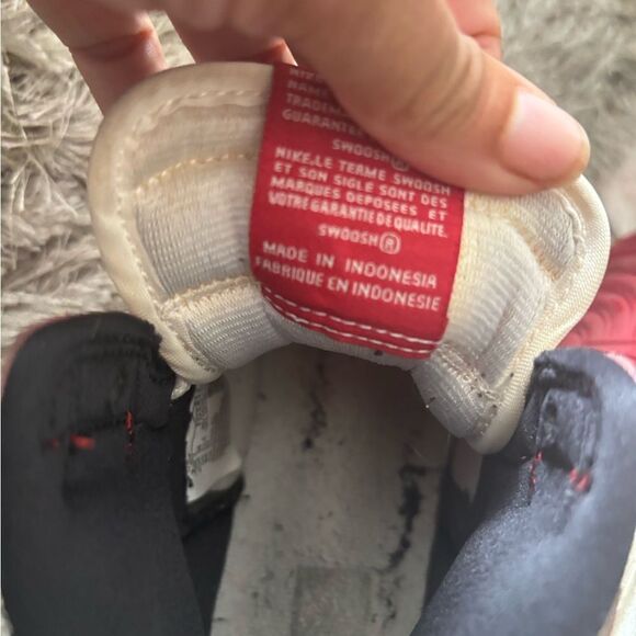 Jordan 1 Retro High red and black high top vintage shoes classic sneakers - Picture 6 of 11